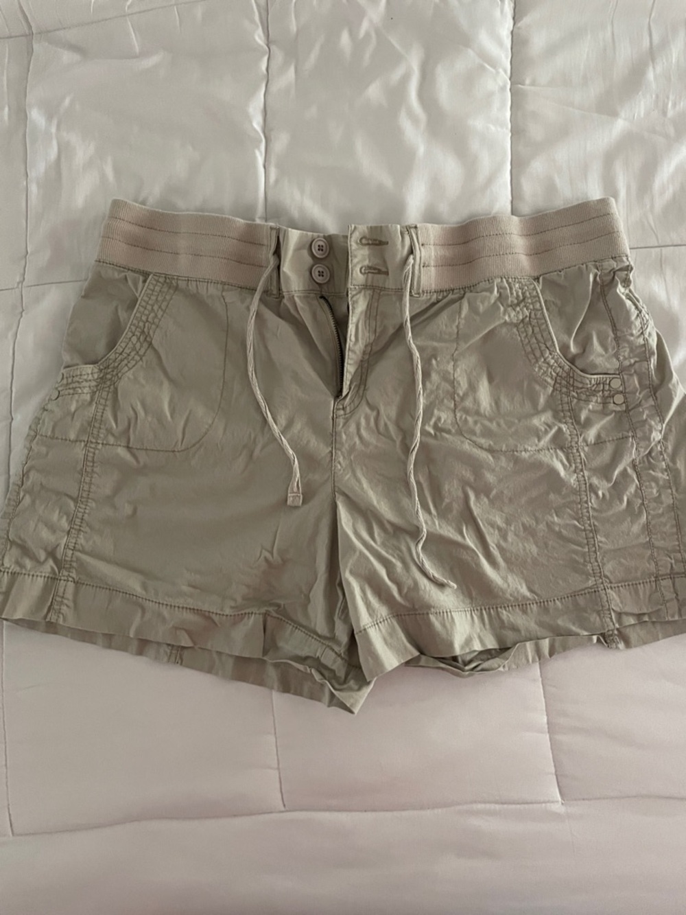 Women’s Drawstring Knit-Waist Bermuda Shorts in Light Beige